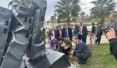 Harran Üniversitesi’nde Geçen Yılki Afetlerde Yaşamlarını Kaybedenlerin Anısına Anlamlı Bir Program Düzenlendi