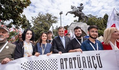 Başkan Tugay: “İzmir ve Samsun kadersel olarak bağlı iki şehir”