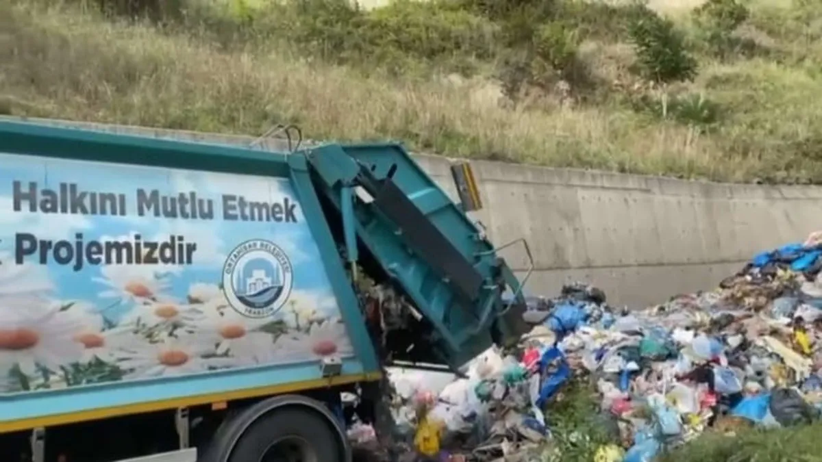 Trabzon’da 150 ton çöpü yol kenarına döken CHP’li Ortahisar Belediyesi’ne ceza kesildi