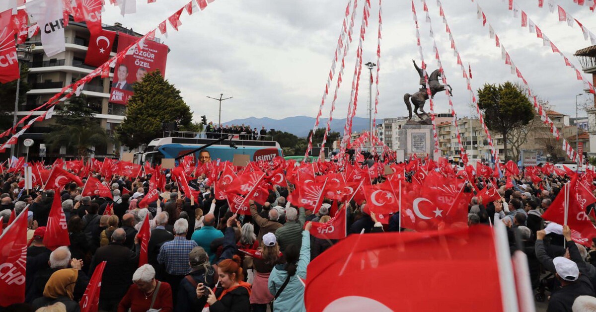 CHP’li 81 il başkanından erken seçim çağrısı, Özel’e destek mesajı