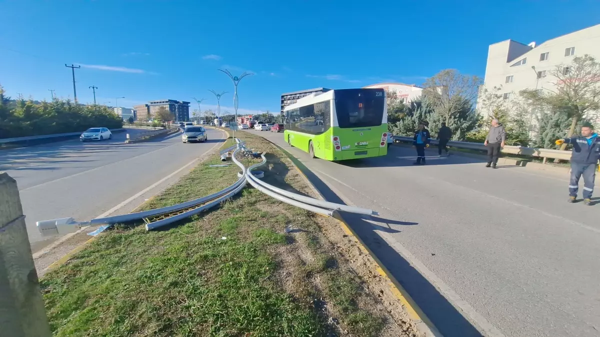 İzmit’te Jandarma Otomobili Takla Attı