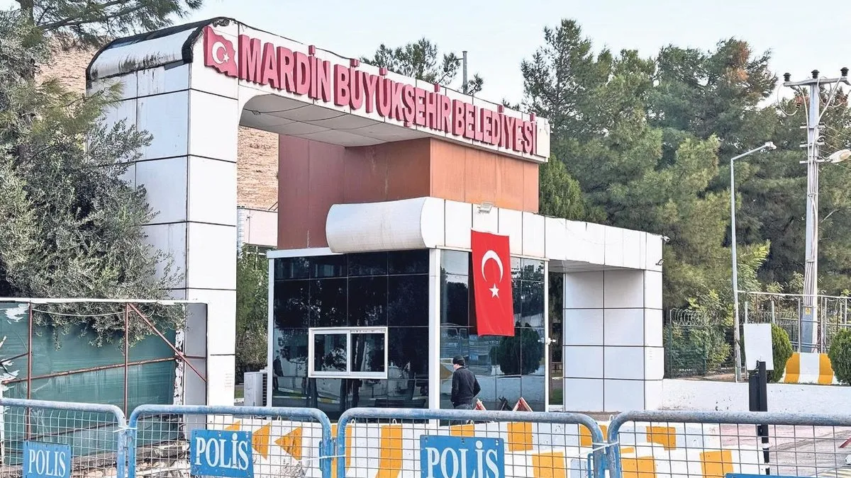 Üç belediyeye kayyum atandı: Terör dosyaları kabarık çıktı