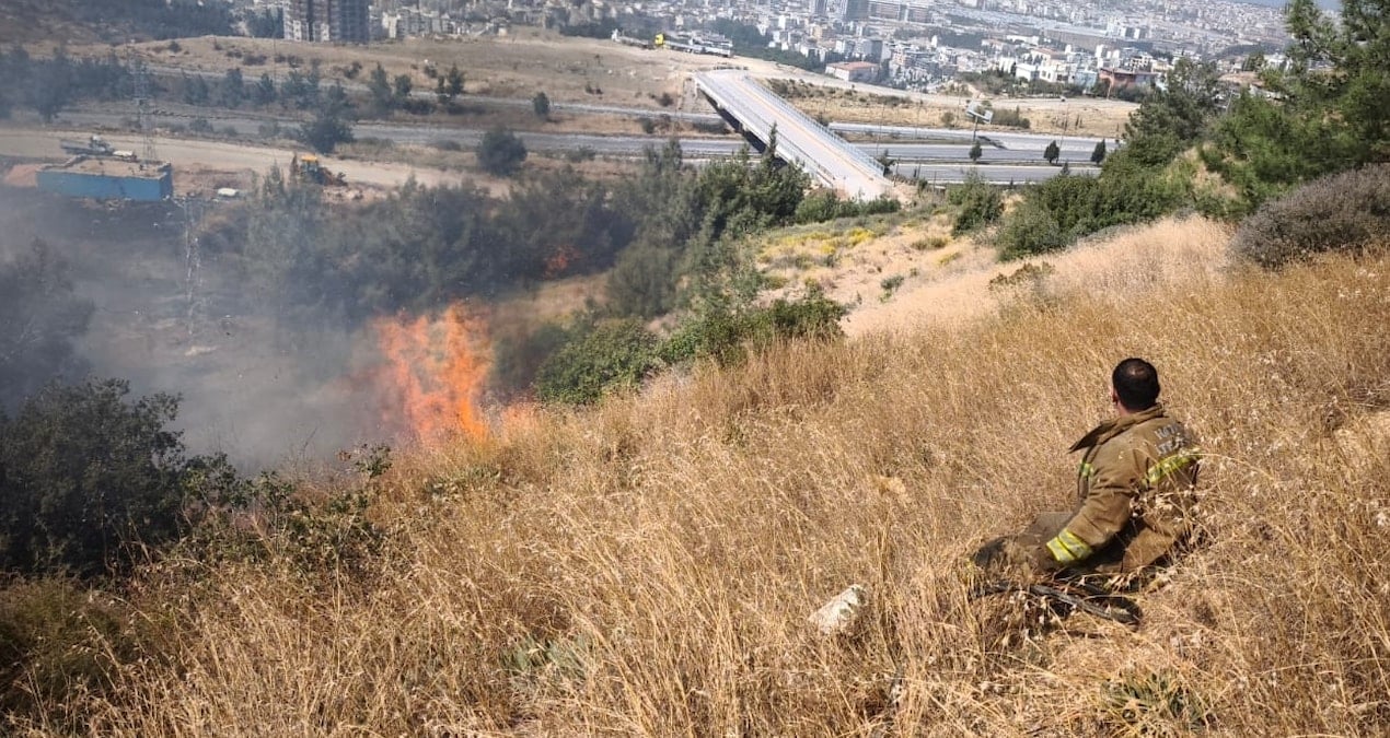 Hatay’da orman yangını: Ekiplerin müdahalesiyle kontrol altına alındı